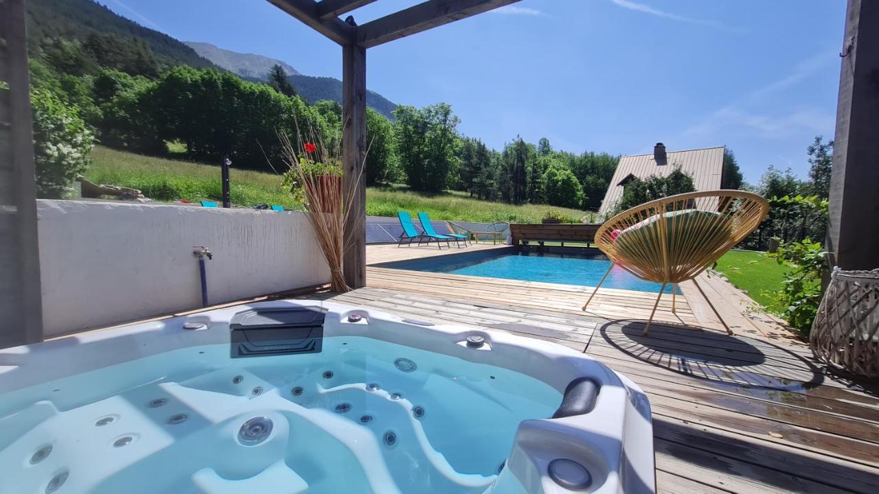 Chalet Serre Cambeou Piscine&Spa سا شيفري المظهر الخارجي الصورة